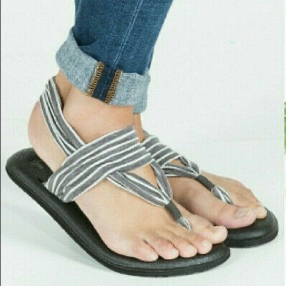 Sanuk yoga sling 2 gray striped sandals